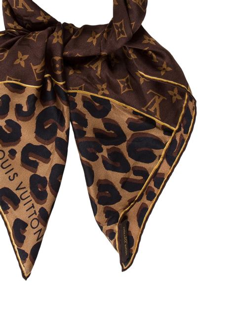 leopard louis vuitton scarf|Louis Vuitton leopard scarf price.